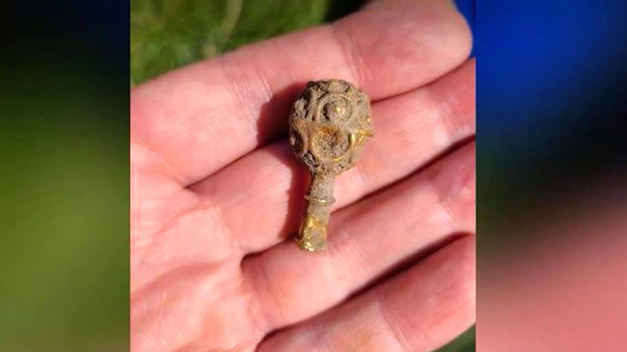 Florida student discovers rare gold at ancient dig site