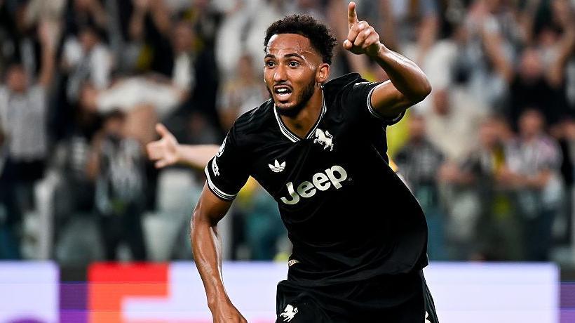 Why did Newcastle sell Kelly, a hero for Juve?