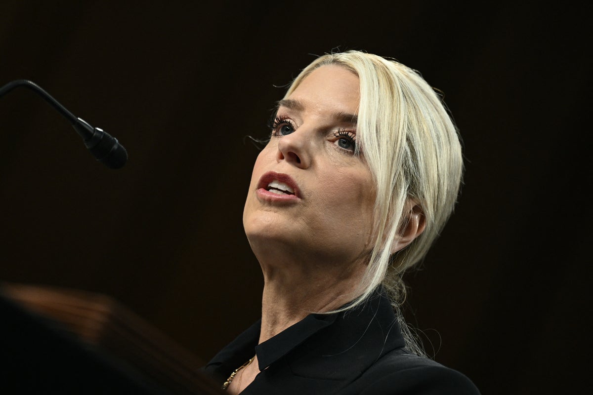 After fiery Epstein debate, Bondi stumps on Chicago immigrant questions